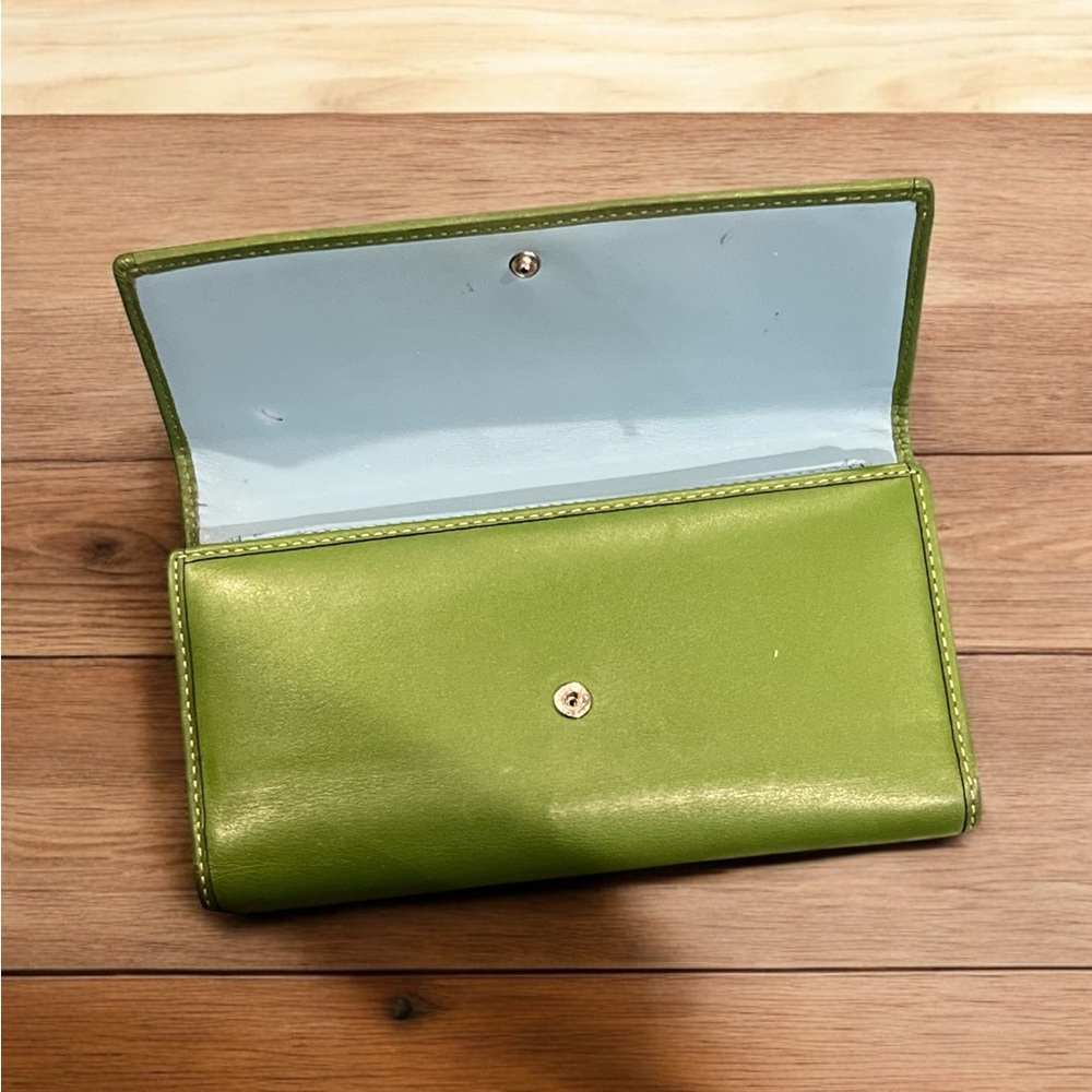Coach Soho Green/Blue Leather Tri-Fold Wallet. - Picture 4 of 6